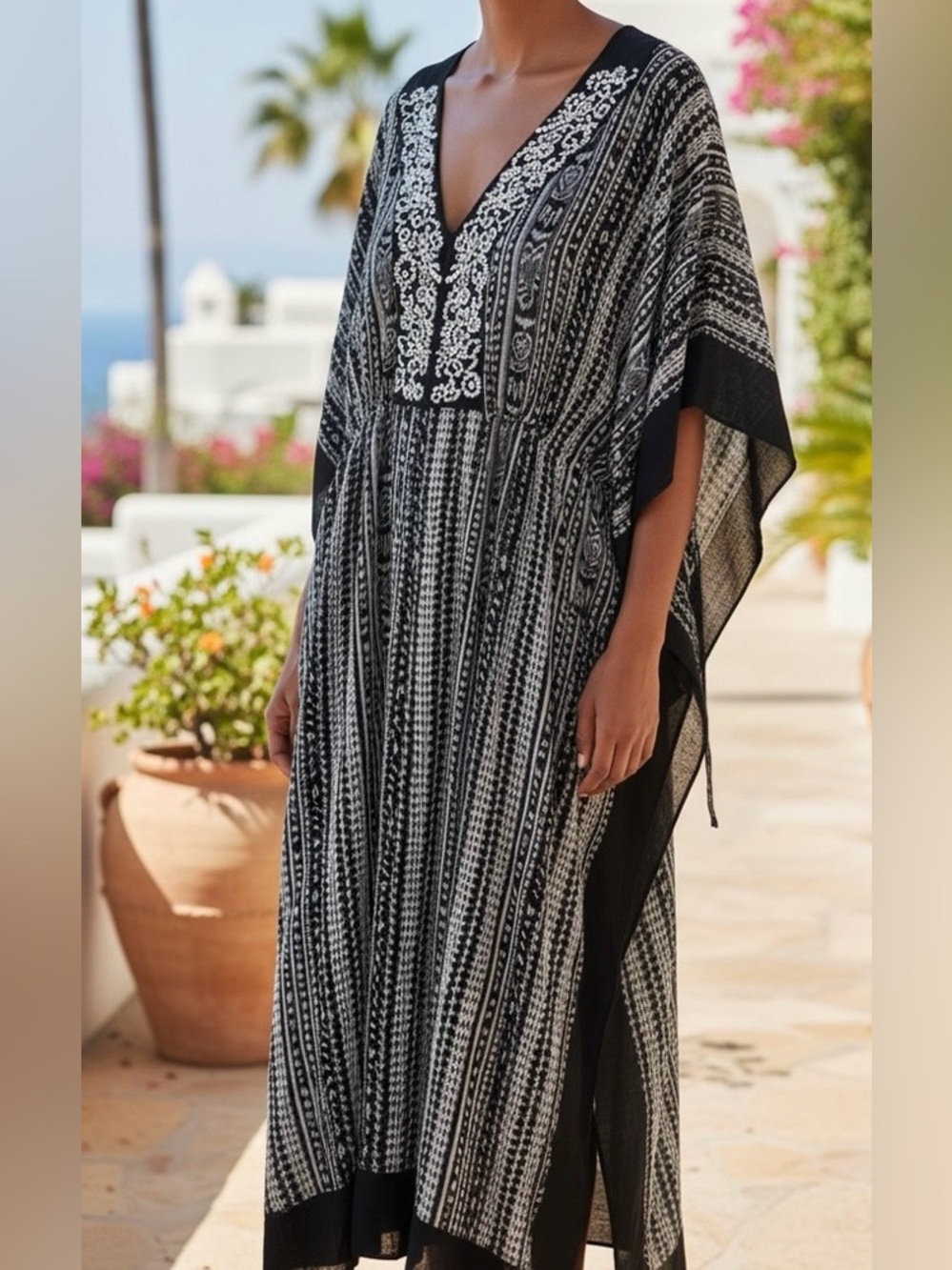 Soft Surroundings Black and White Embroidered Boho Long Kimono Cover Up Size XL